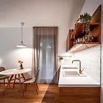 Apartman Lumee *